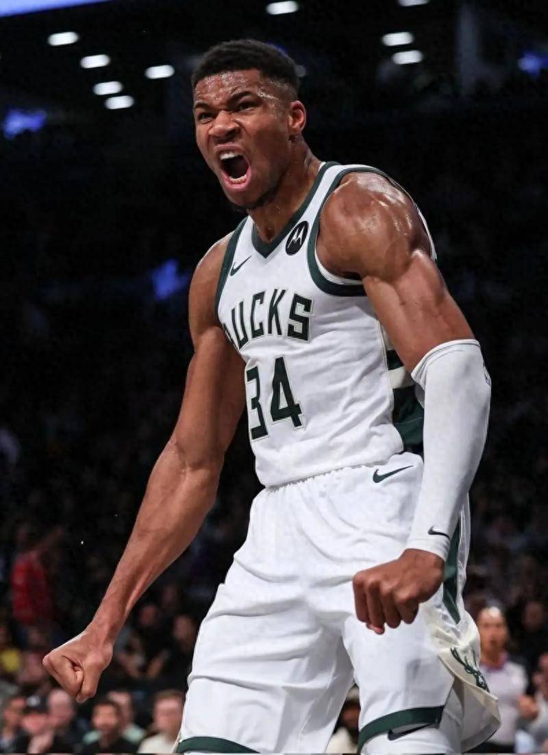 kaiyun-字母哥空砍54分雄鹿惜败步行者