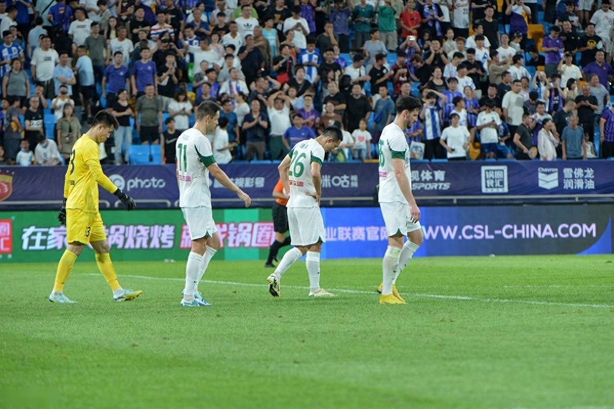 开云-凯恩意外战胜皇家马德里，领先优势明显引爆全场！引发球迷热议的简单介绍